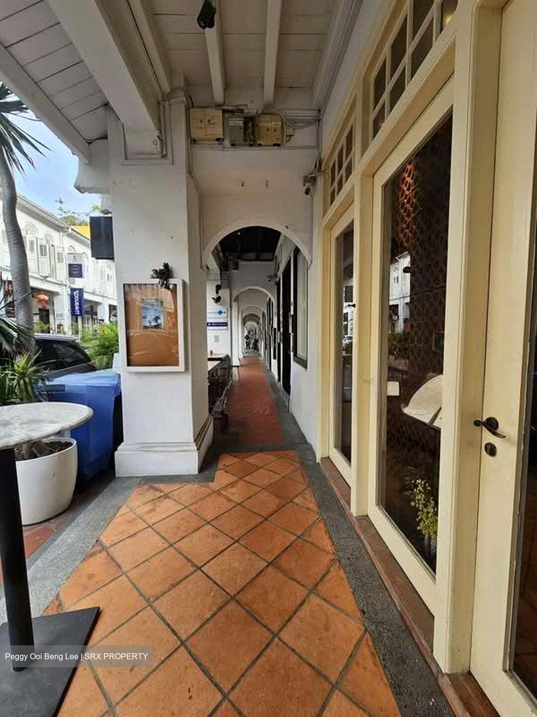 Tras Street (D2), Shop House #575939721